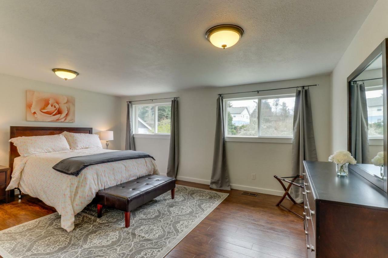 Bay Street Oasis Villa Port Orchard Exterior photo